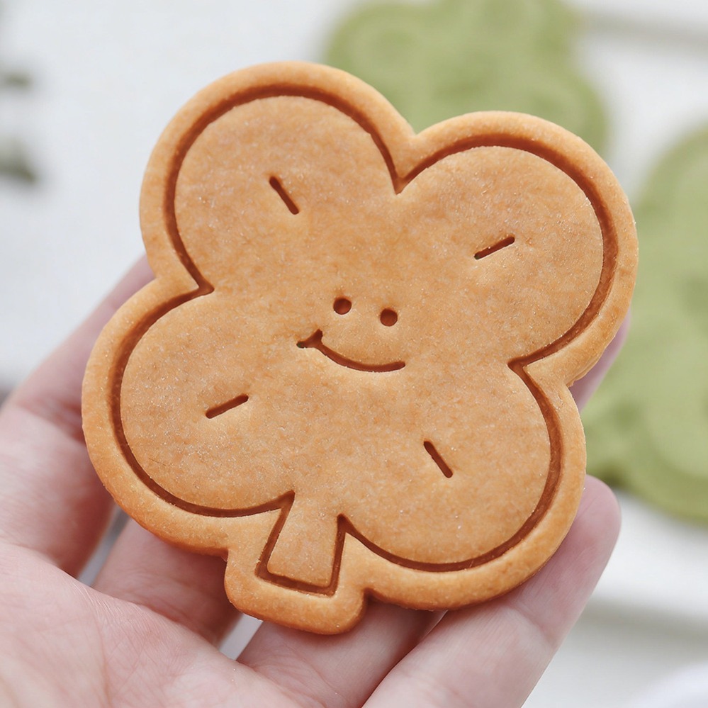 Cortadores de Galletas Trébol  - Commercial Kitchen Equipment List reseña y precio
