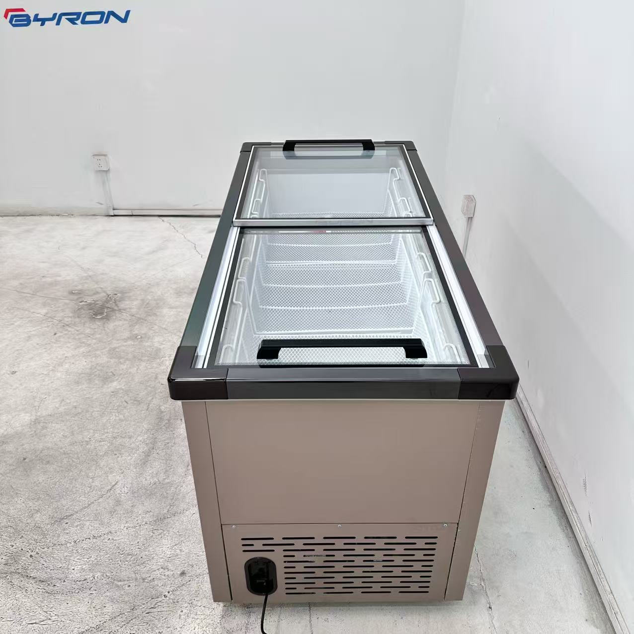 Congelador Comercial de Gran C - Commercial Chest Freezer reseña y precio